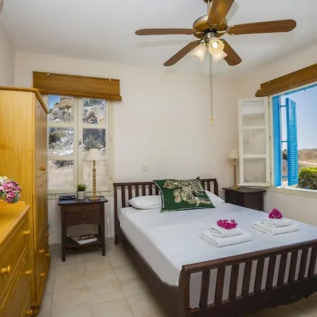 The Ultimate Guide To Renting Your Luxury 3 Bedroom Villa, 1481 빌라 *